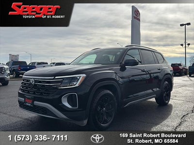 2024 Volkswagen Atlas 2.0T Peak Edition SEL