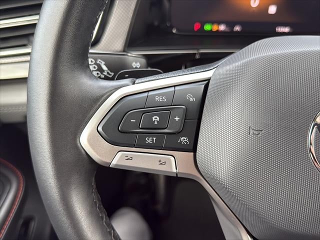 2024 Volkswagen Atlas 2.0T Peak Edition SEL