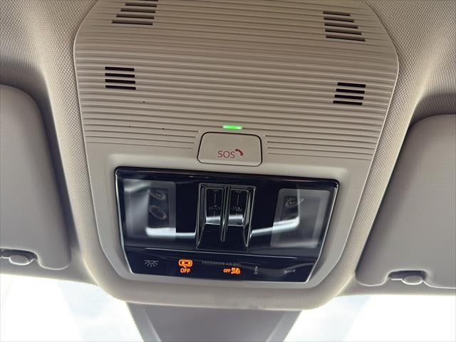 2024 Volkswagen Atlas 2.0T Peak Edition SEL