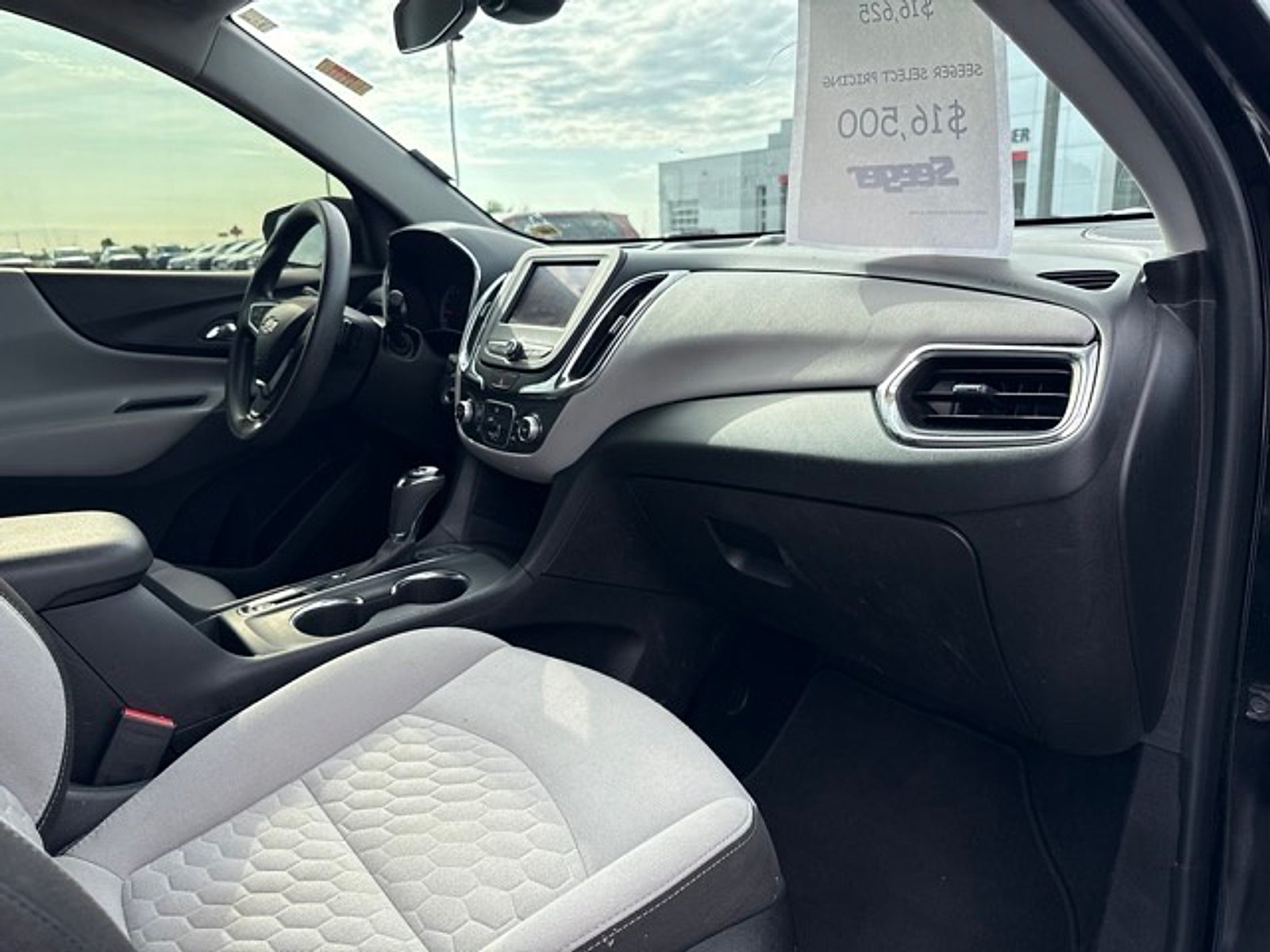 2020 Chevrolet Equinox AWD LS