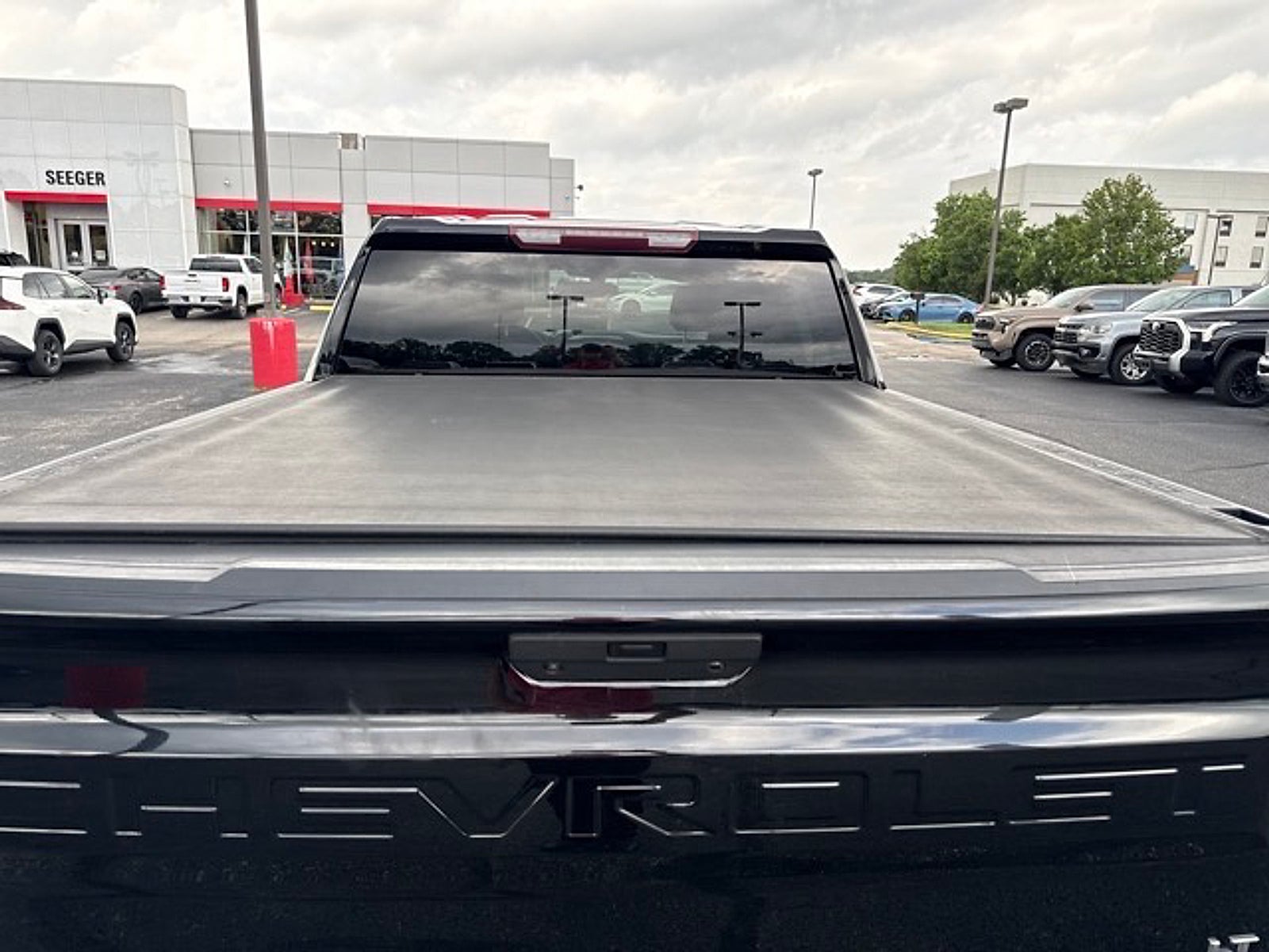 2021 Chevrolet Silverado 1500 2WD Crew Cab Short Bed LT