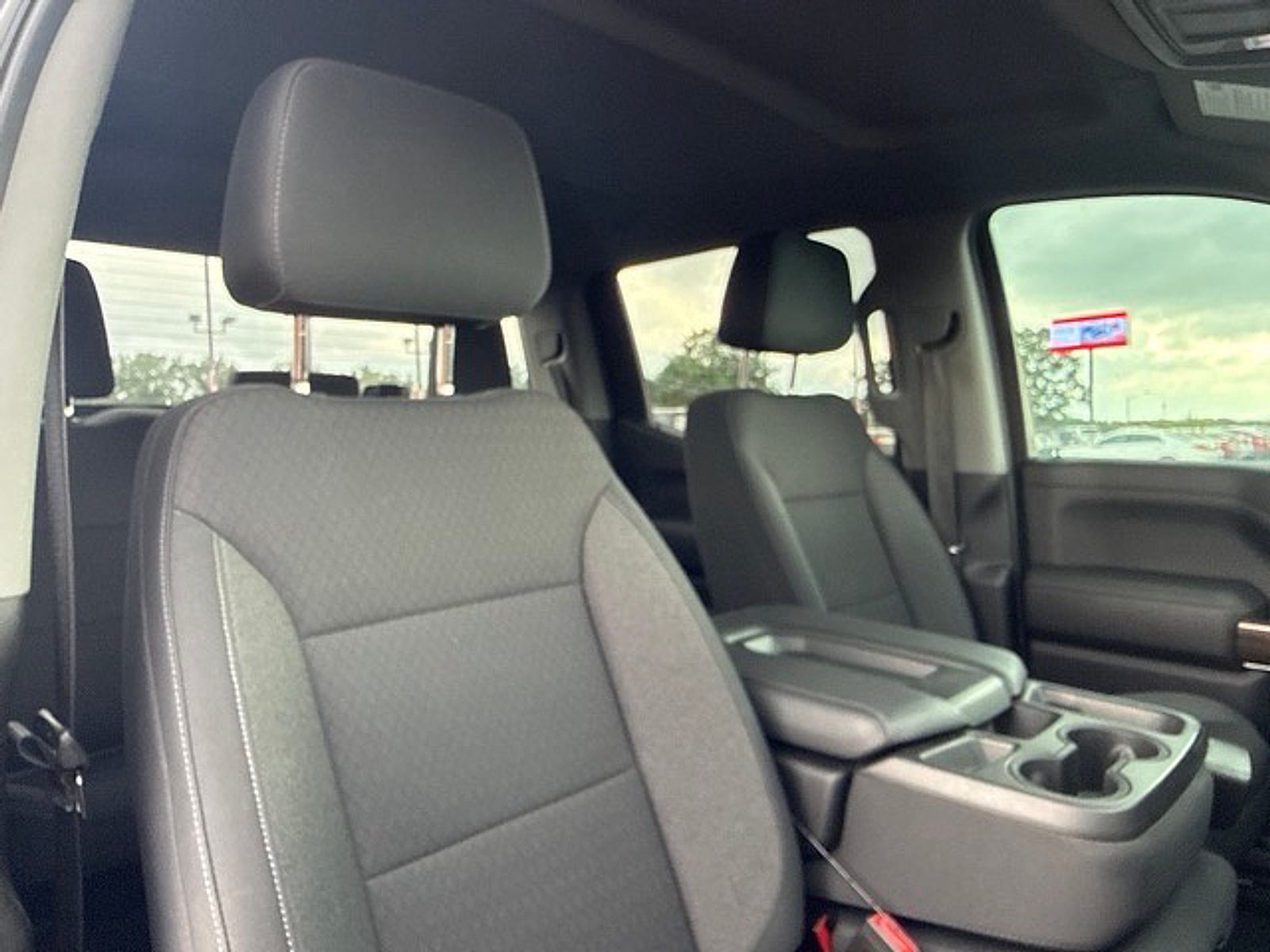 2021 Chevrolet Silverado 1500 2WD Crew Cab Short Bed LT