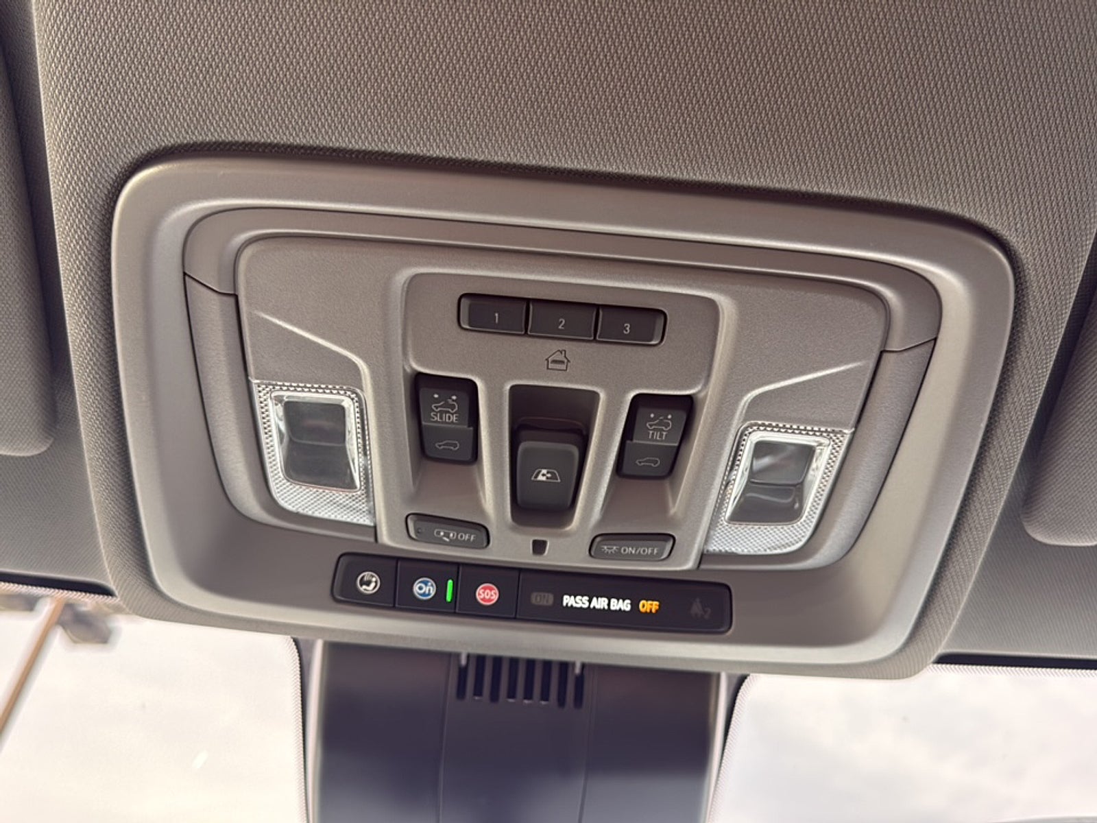 2025 Chevrolet Silverado 1500 4WD Crew Cab Short Bed RST