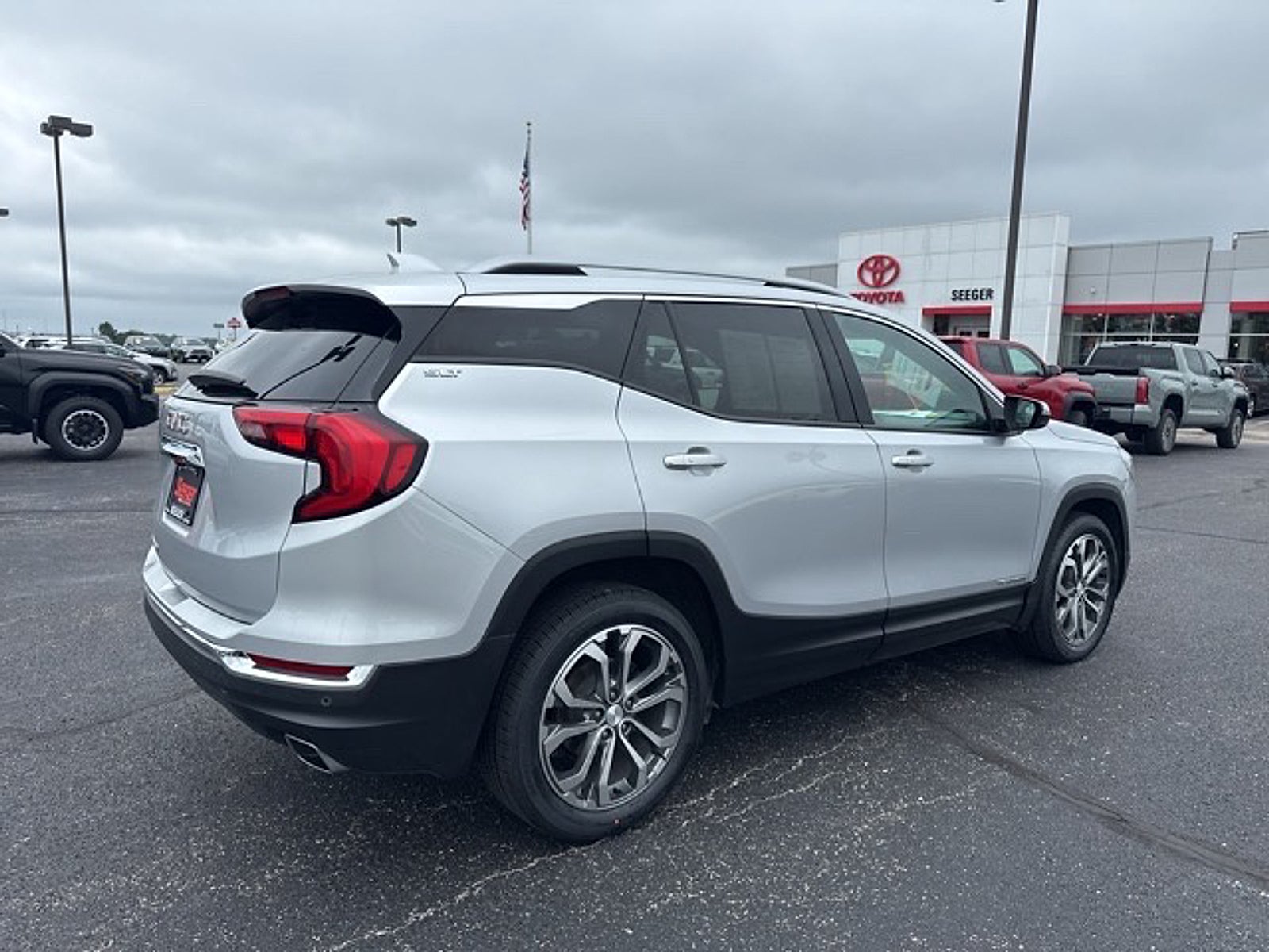 2020 GMC Terrain FWD SLT