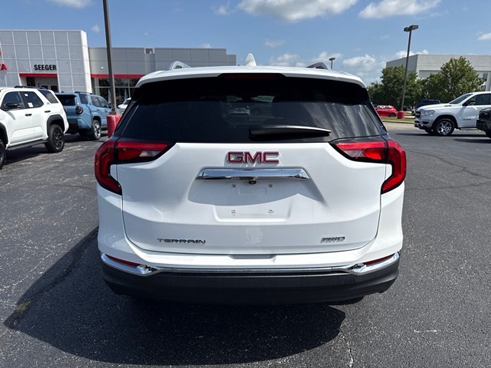 2020 GMC Terrain AWD SLT