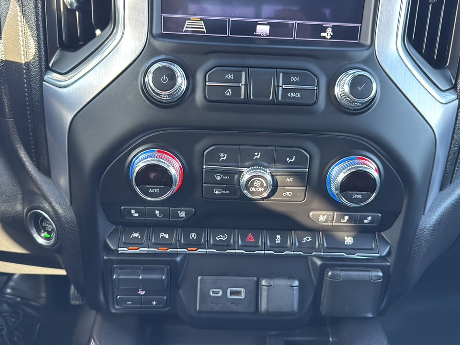 2020 GMC Sierra 1500 4WD Crew Cab Short Box SLT