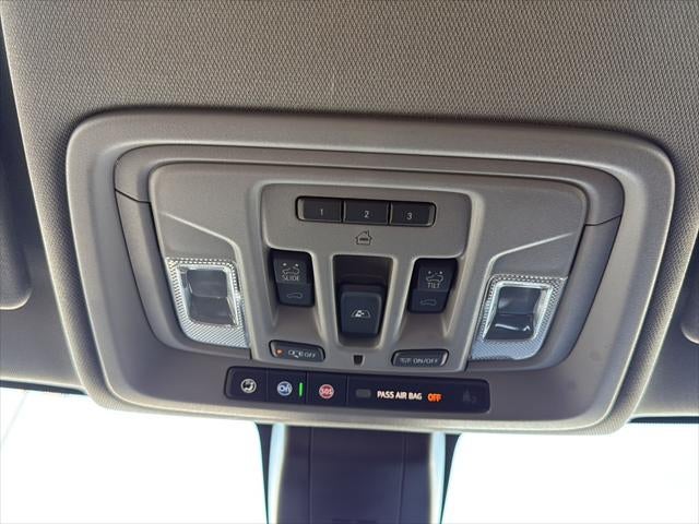 2020 GMC Sierra 1500 4WD Crew Cab Short Box SLT