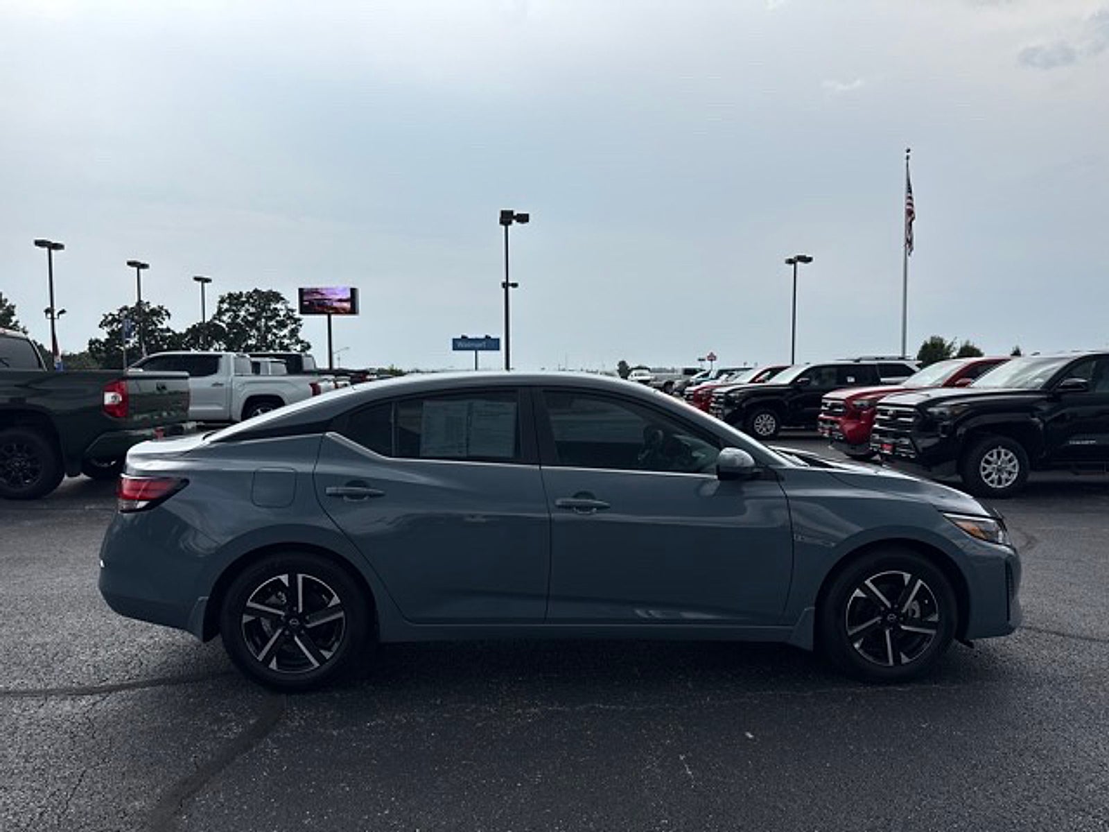 2025 Nissan Sentra SV