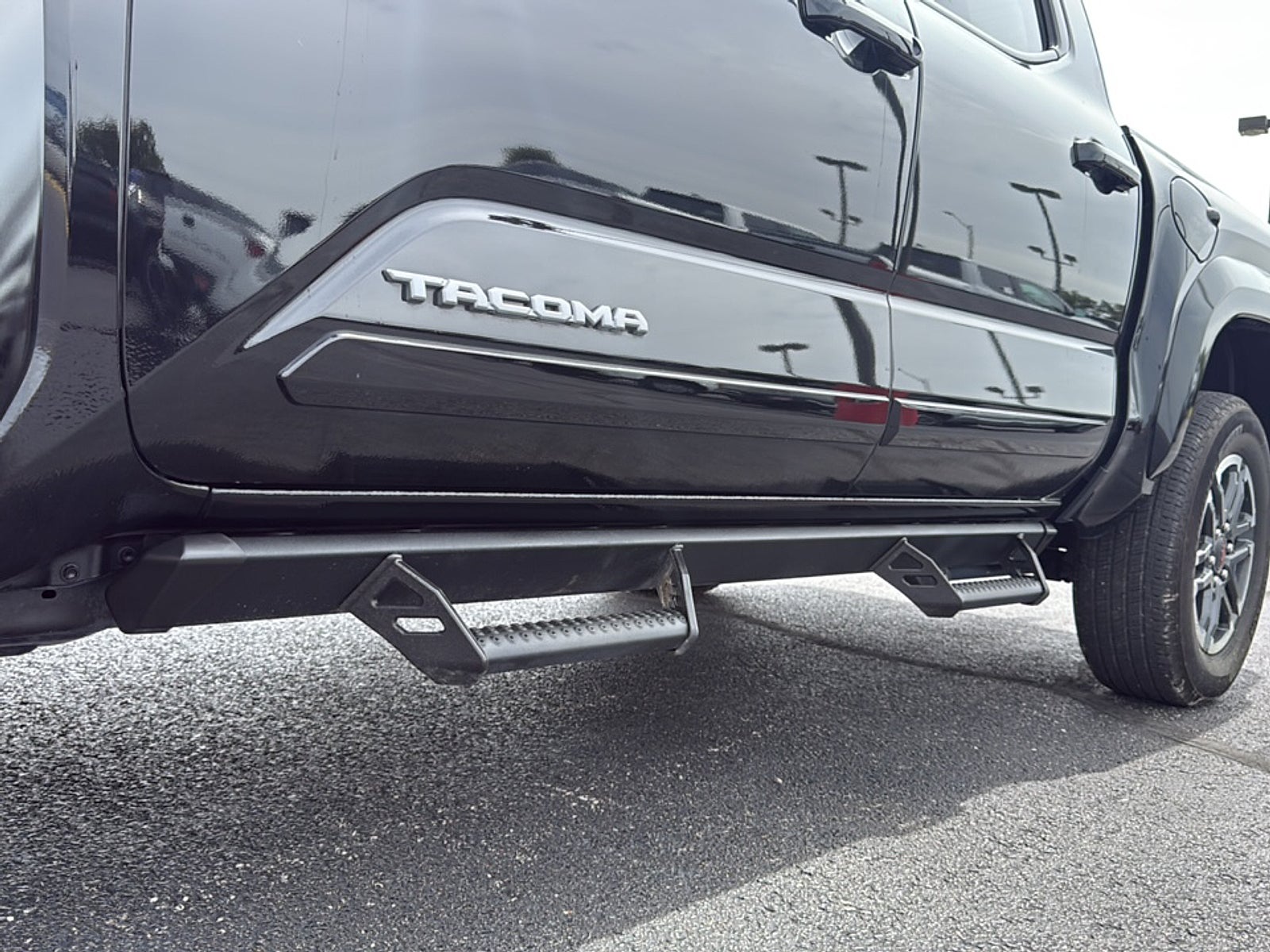 2024 Toyota Tacoma 4WD TRD Sport