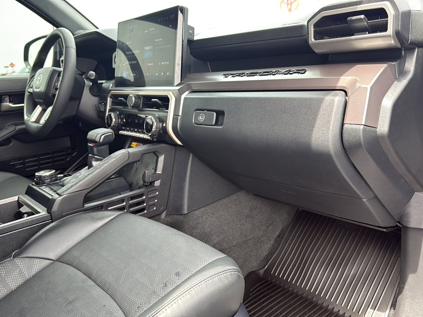 2024 Toyota Tacoma 4WD TRD Sport