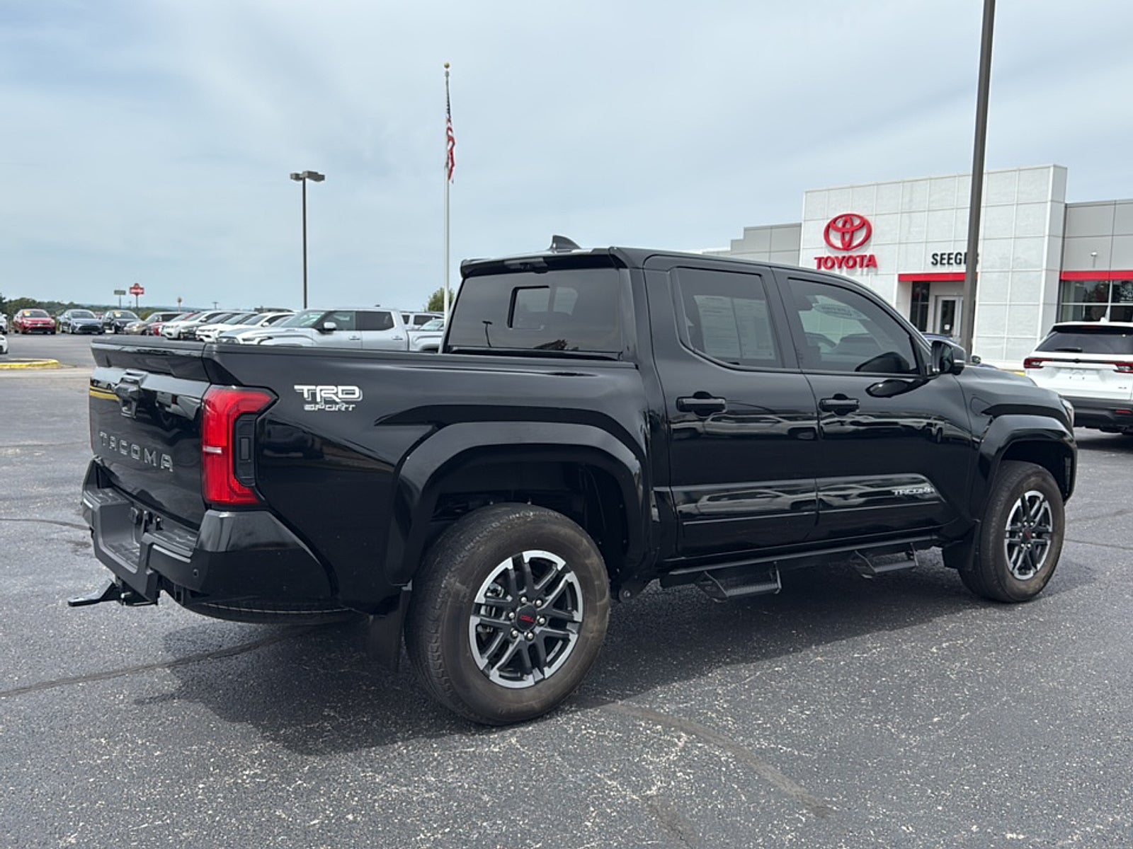 2024 Toyota Tacoma 4WD TRD Sport