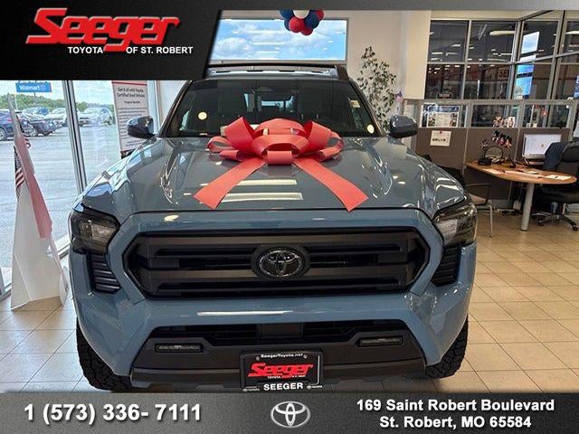 2026 Toyota Tacoma 4WD SR5