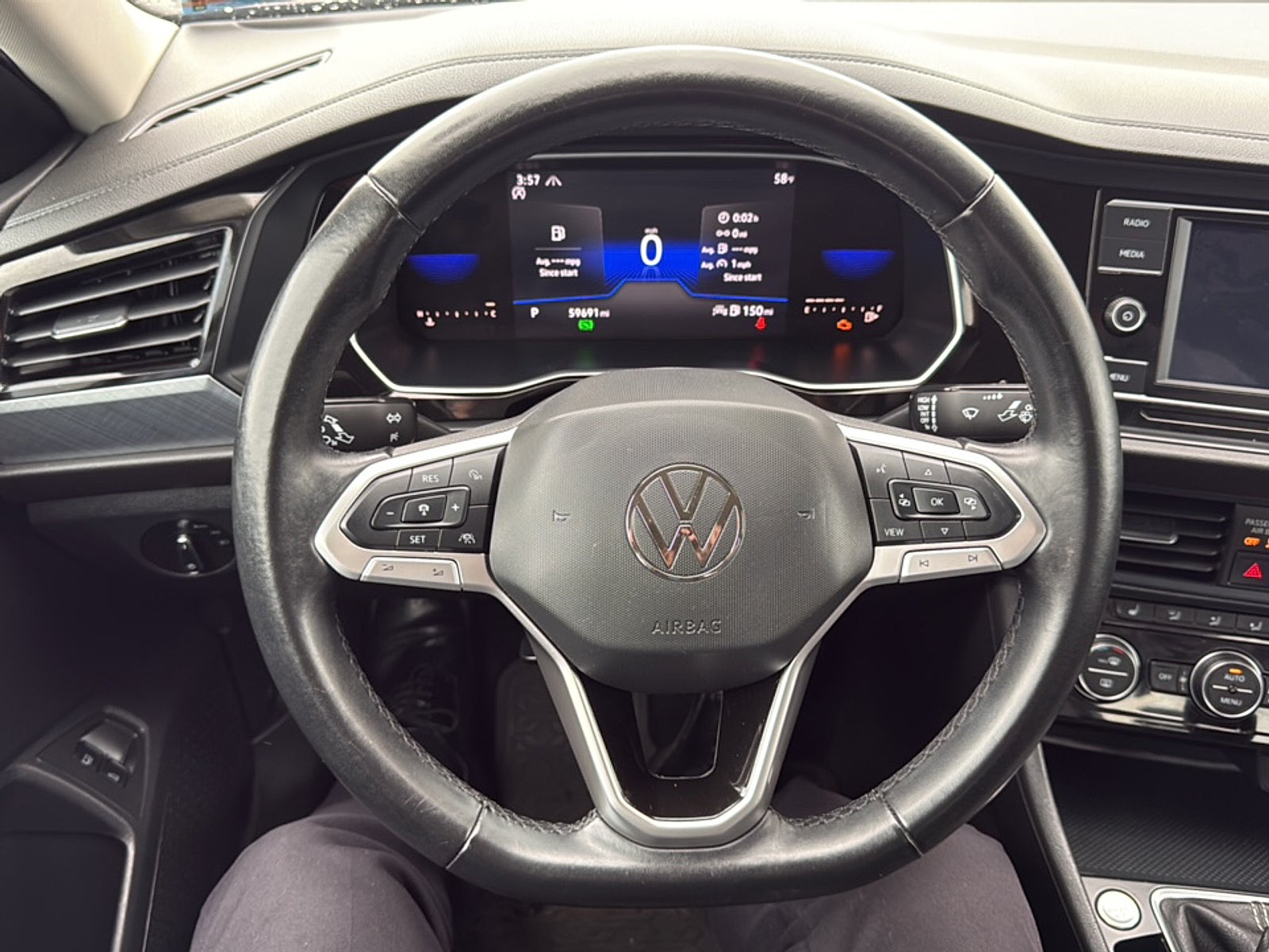 2022 Volkswagen Jetta 1.5T SE