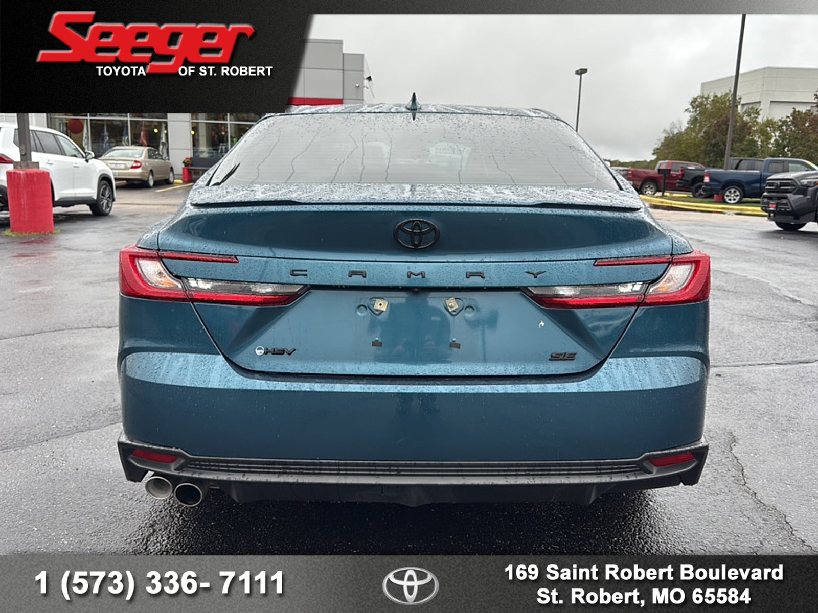 2025 Toyota Camry SE