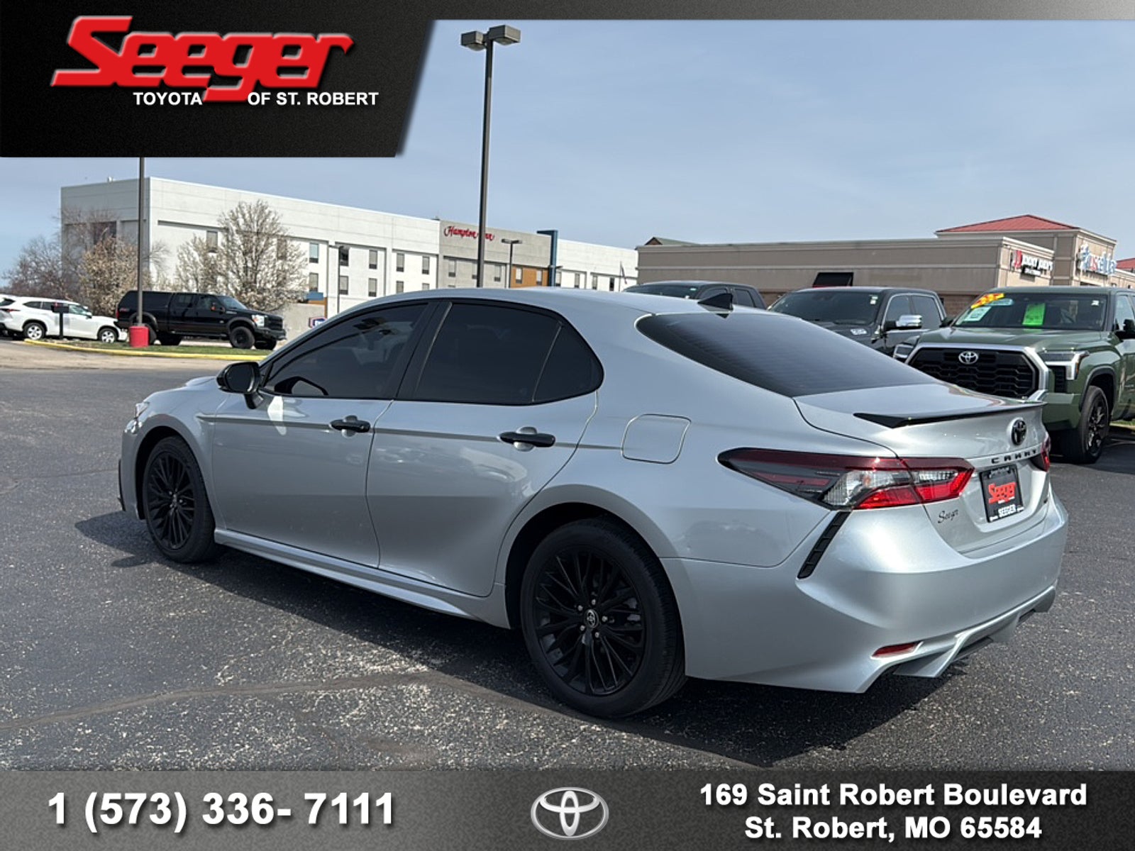2022 Toyota Camry SE Nightshade Edition