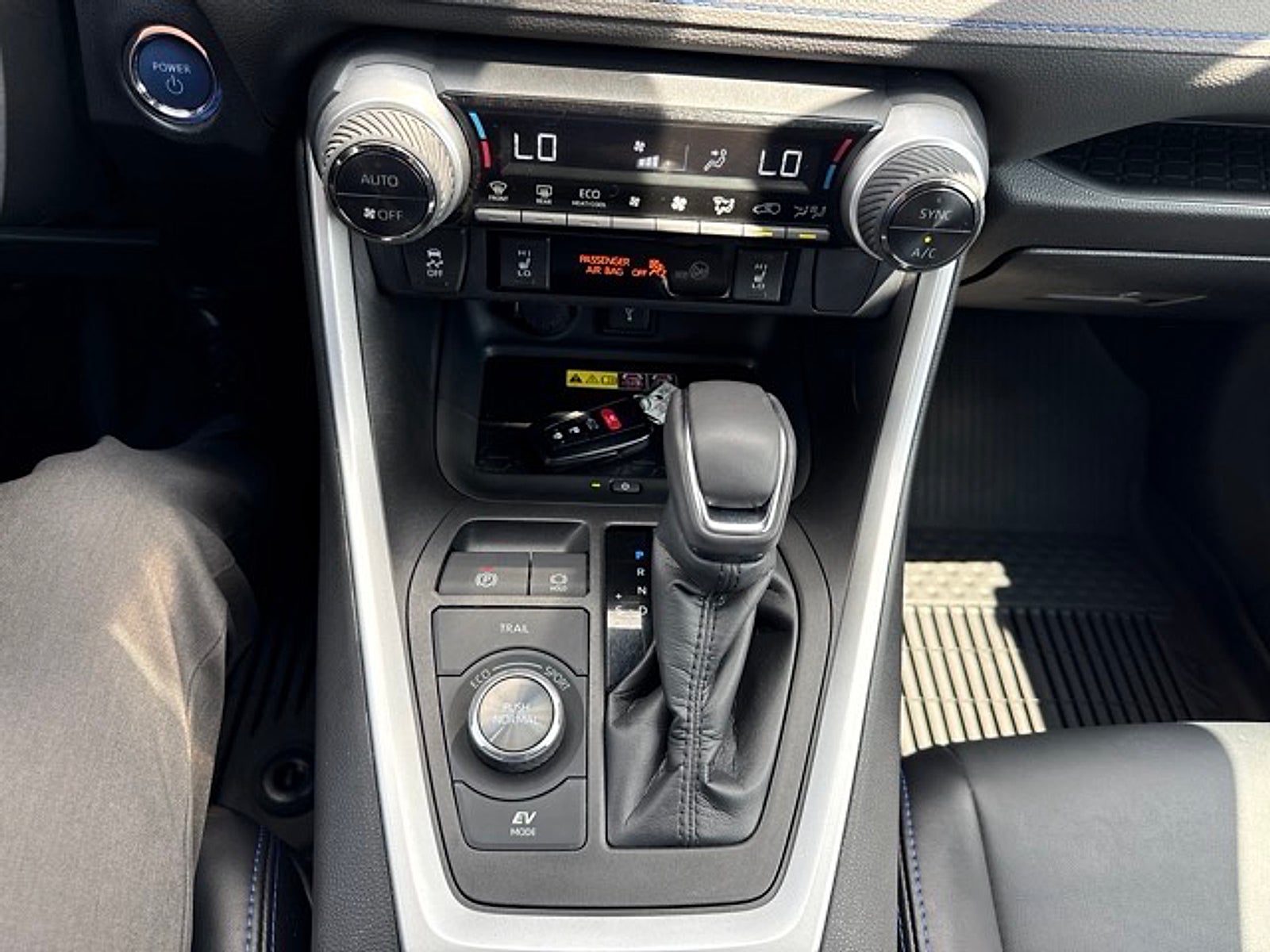 2022 Toyota RAV4 Hybrid XSE