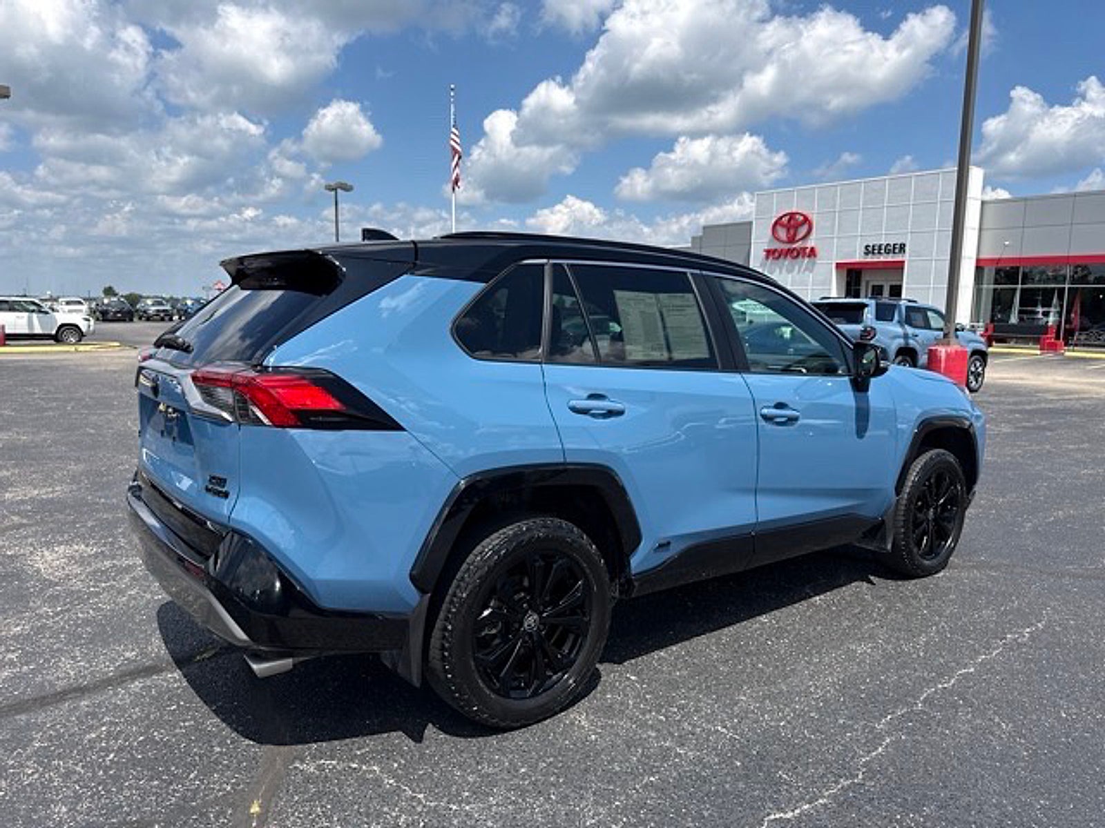 2022 Toyota RAV4 Hybrid XSE