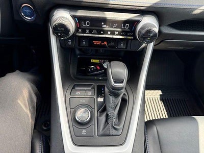 2022 Toyota RAV4 Hybrid XSE