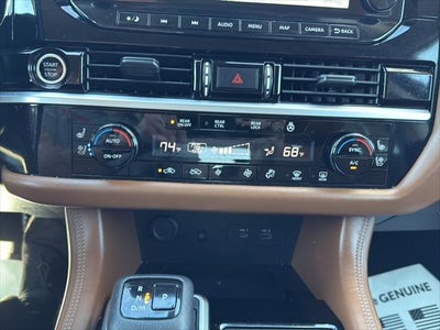 2022 Nissan Pathfinder Platinum