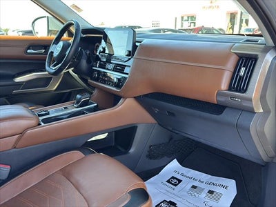 2022 Nissan Pathfinder Platinum