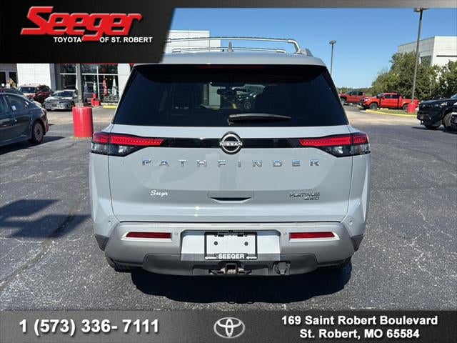 2022 Nissan Pathfinder Platinum