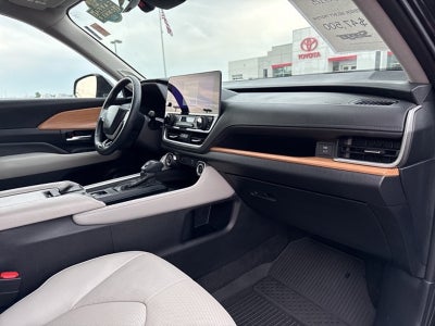 2024 Toyota Grand Highlander Limited