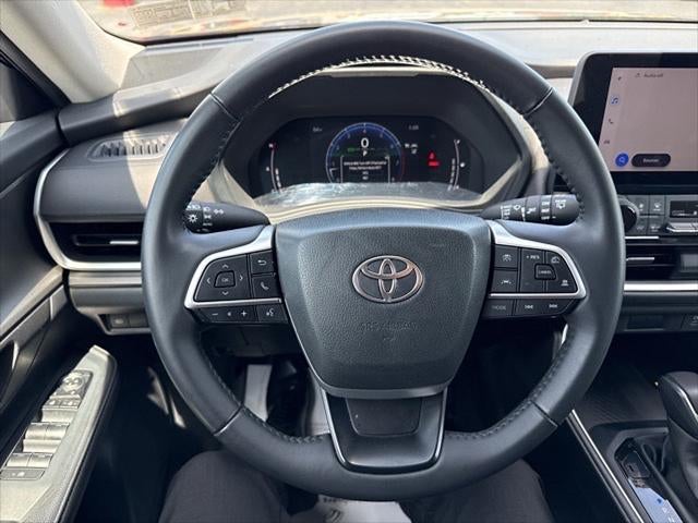 2025 Toyota Grand Highlander LE