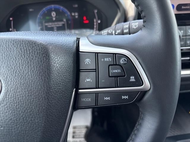 2025 Toyota Grand Highlander LE