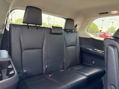 2025 Toyota Grand Highlander LE