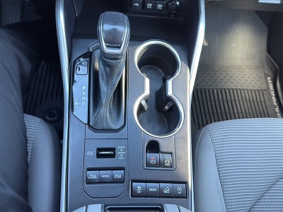 2020 Toyota Highlander LE