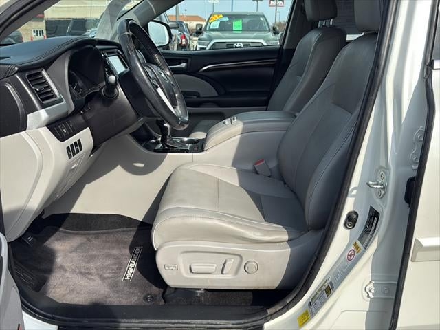 2015 Toyota Highlander Limited V6