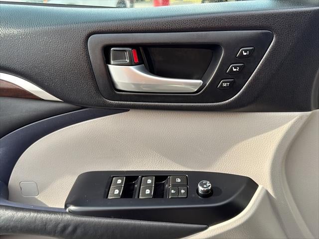 2015 Toyota Highlander Limited V6