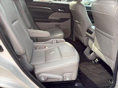 2015 Toyota Highlander Limited V6