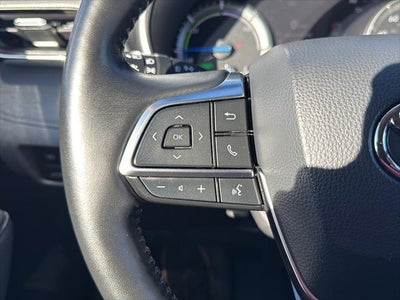 2021 Toyota Highlander Hybrid Platinum