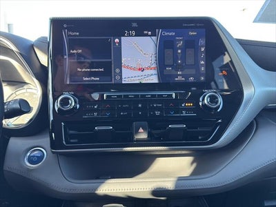 2021 Toyota Highlander Hybrid Platinum