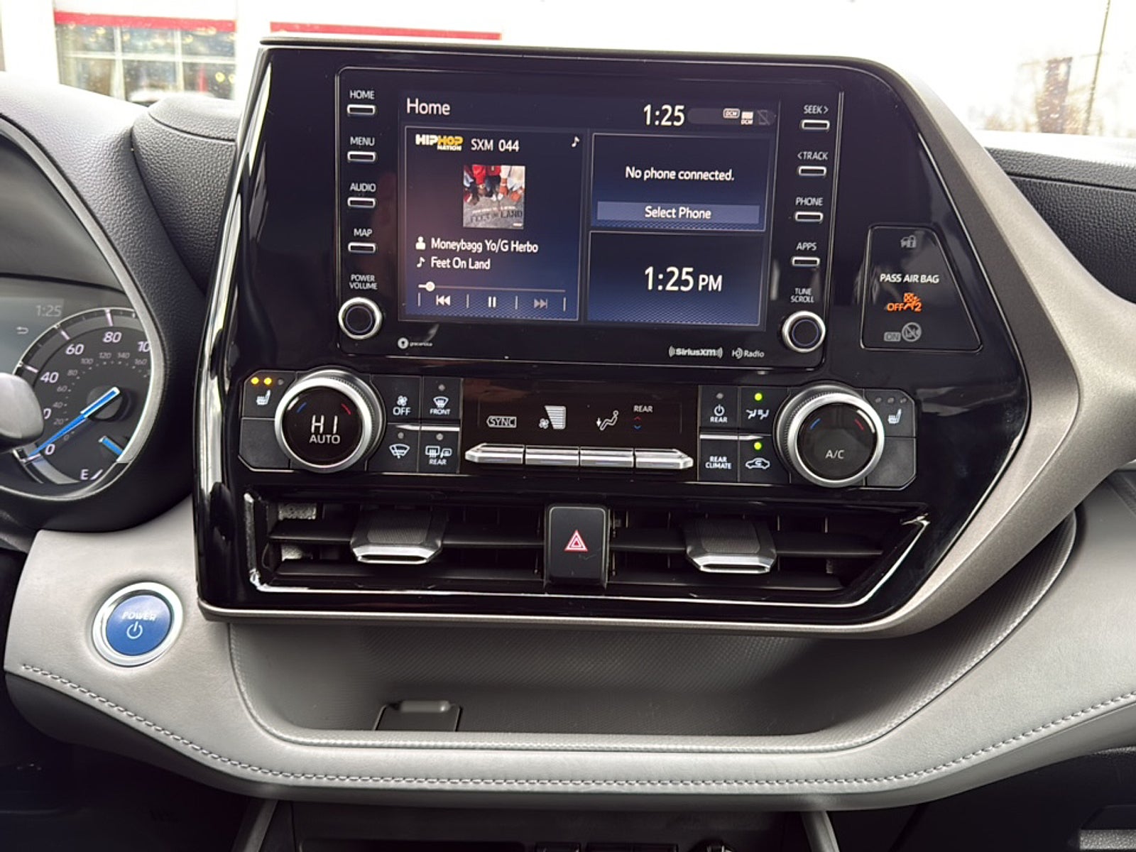 2020 Toyota Highlander Hybrid XLE