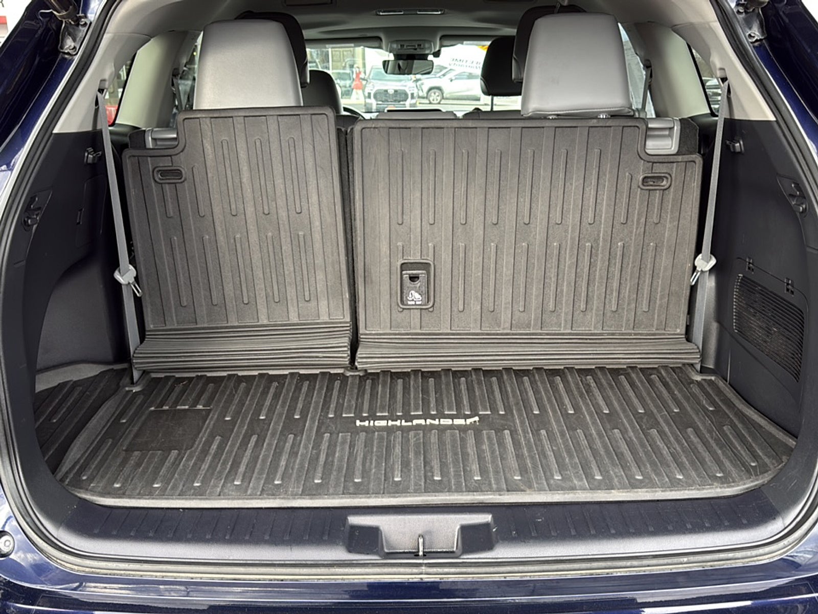 2020 Toyota Highlander Hybrid XLE