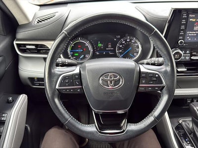2020 Toyota Highlander Hybrid XLE