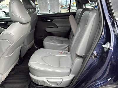 2020 Toyota Highlander Hybrid XLE