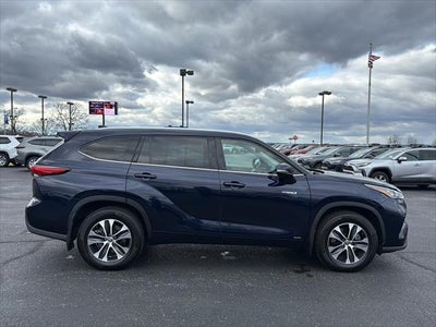 2020 Toyota Highlander Hybrid XLE
