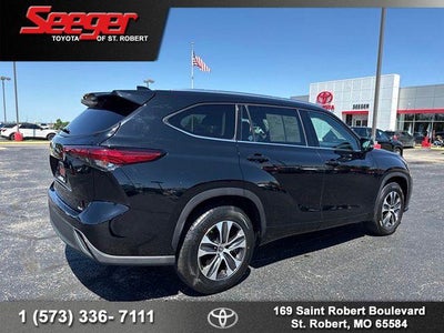 2021 Toyota Highlander XLE