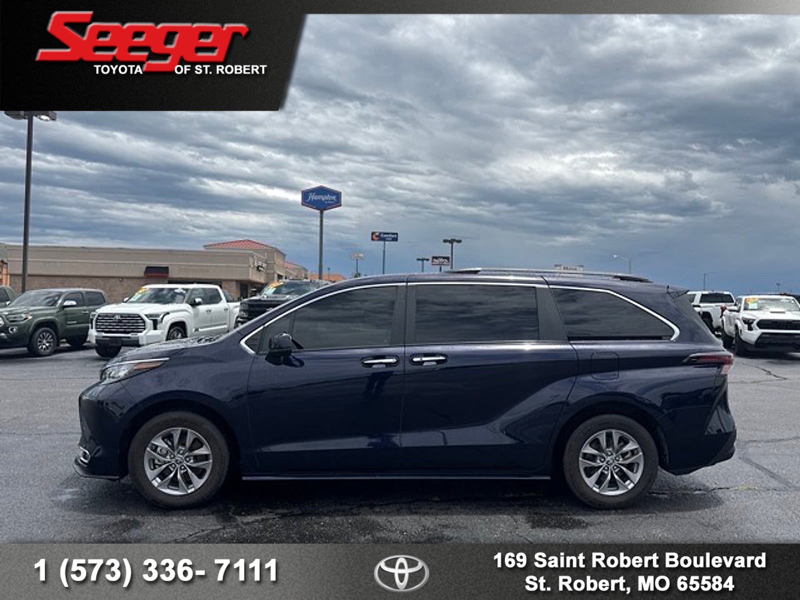 2023 Toyota Sienna XLE