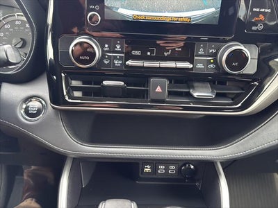 2023 Toyota Highlander LE