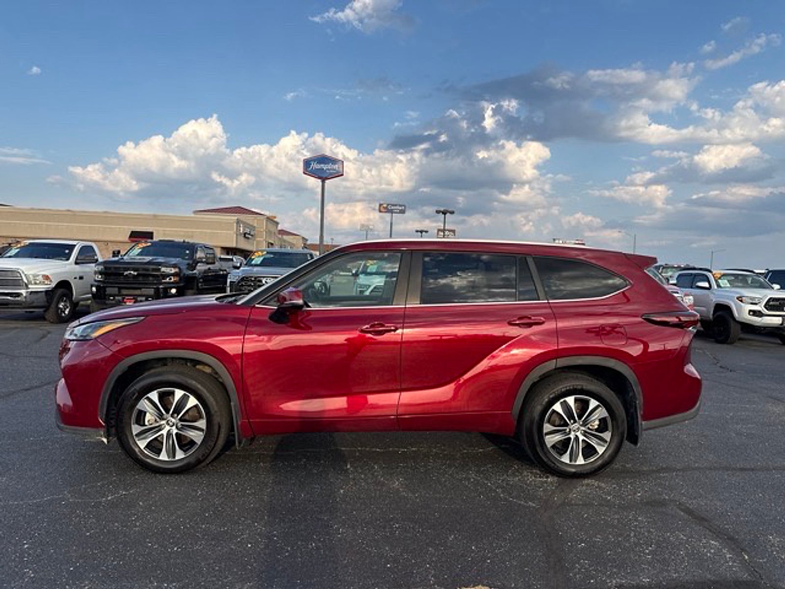2026 Toyota Highlander XLE