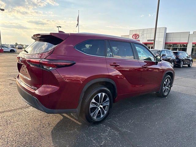 2026 Toyota Highlander XLE