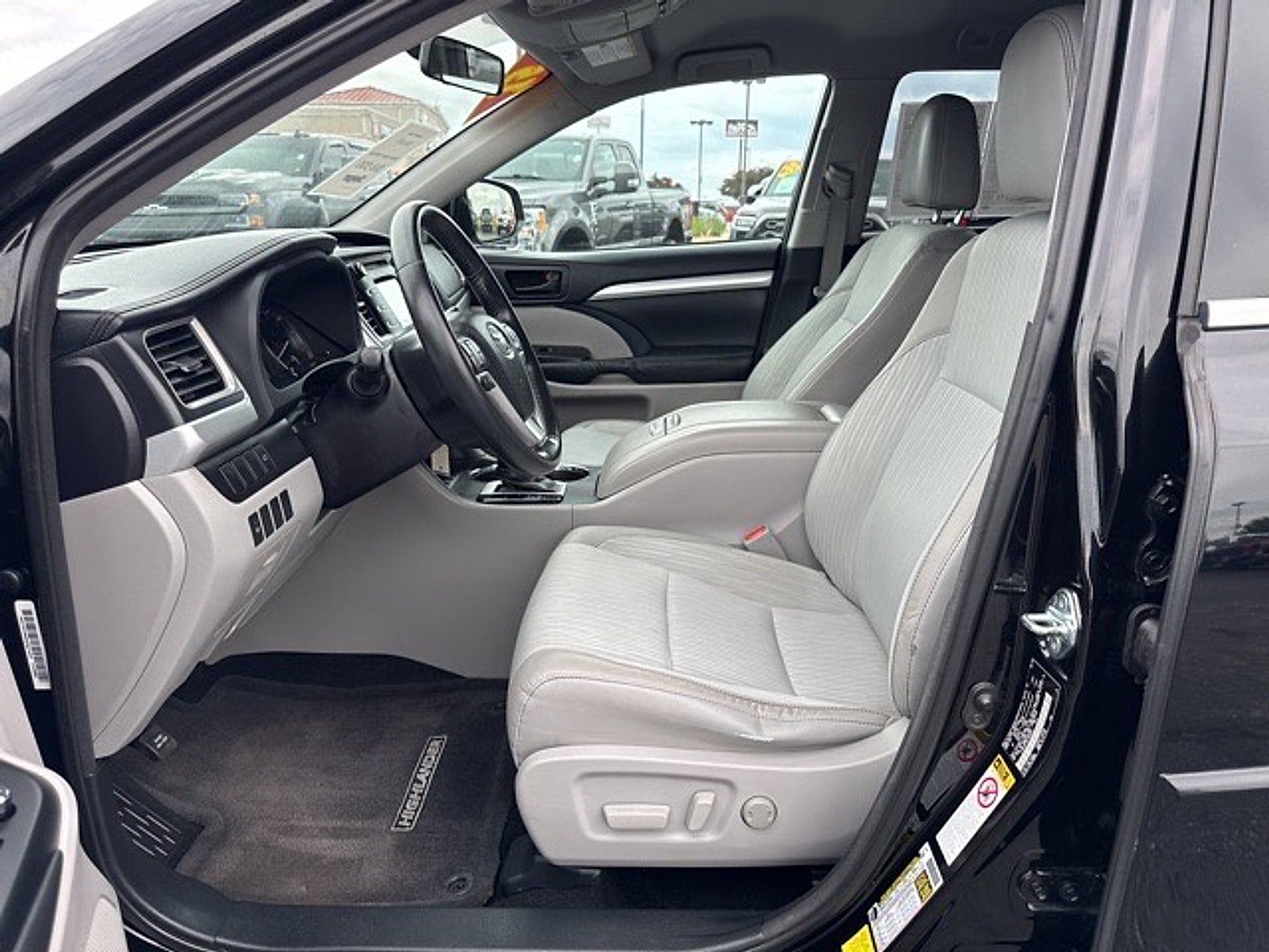2015 Toyota Highlander LE Plus V6