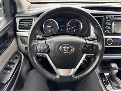 2015 Toyota Highlander LE Plus V6