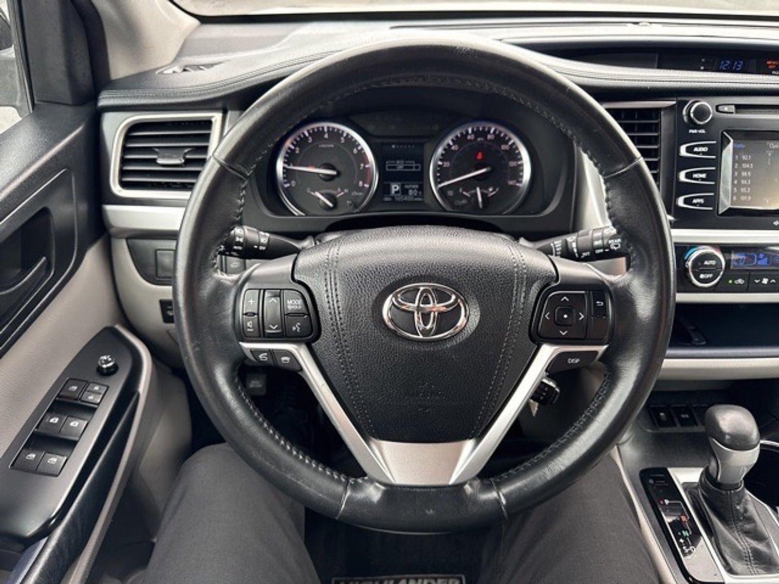 2015 Toyota Highlander LE Plus V6