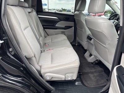 2015 Toyota Highlander LE Plus V6
