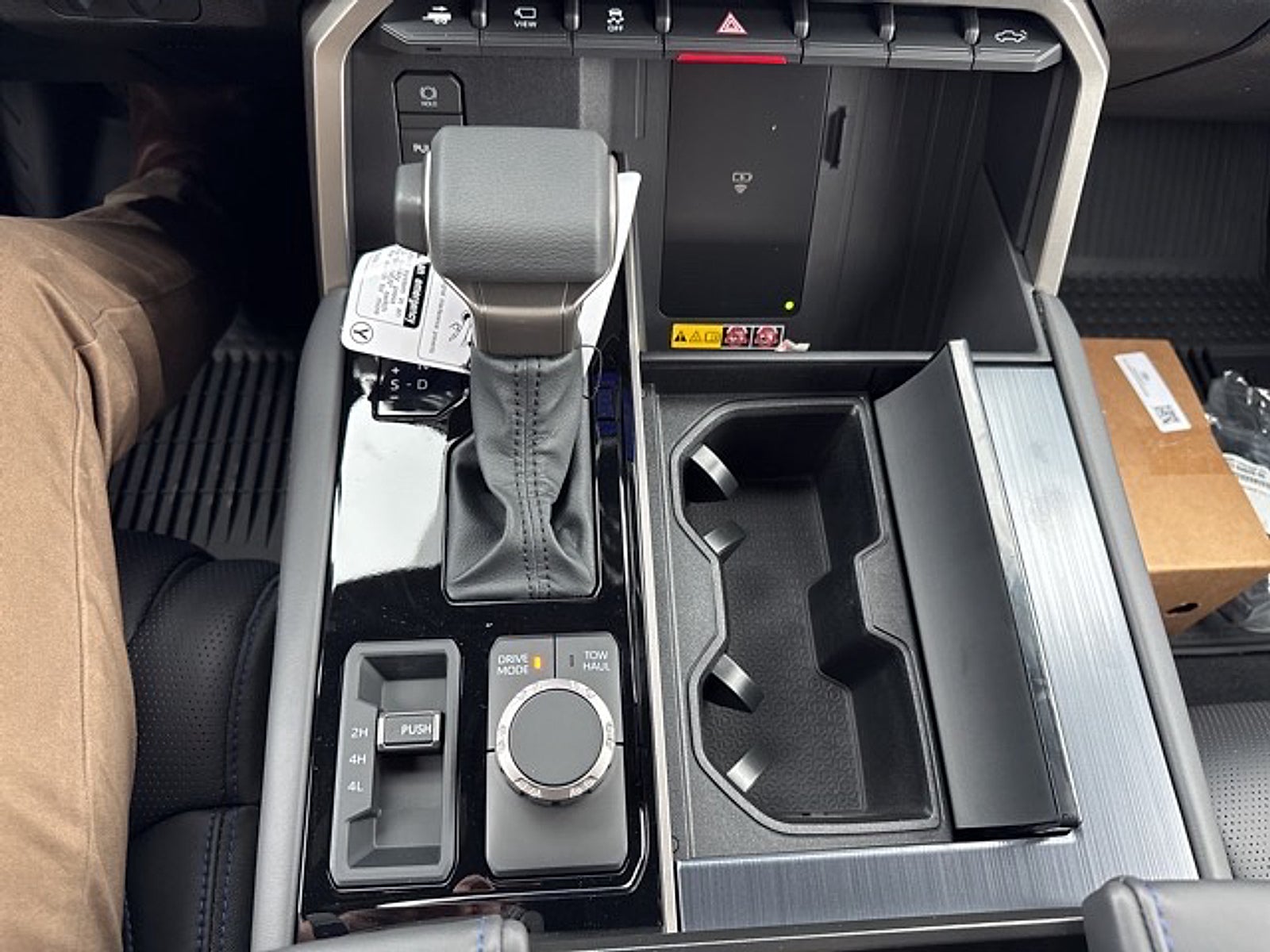 2026 Toyota Tundra Platinum CrewMax 5.5' Bed